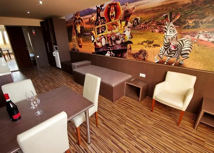 Corvin Apartament *